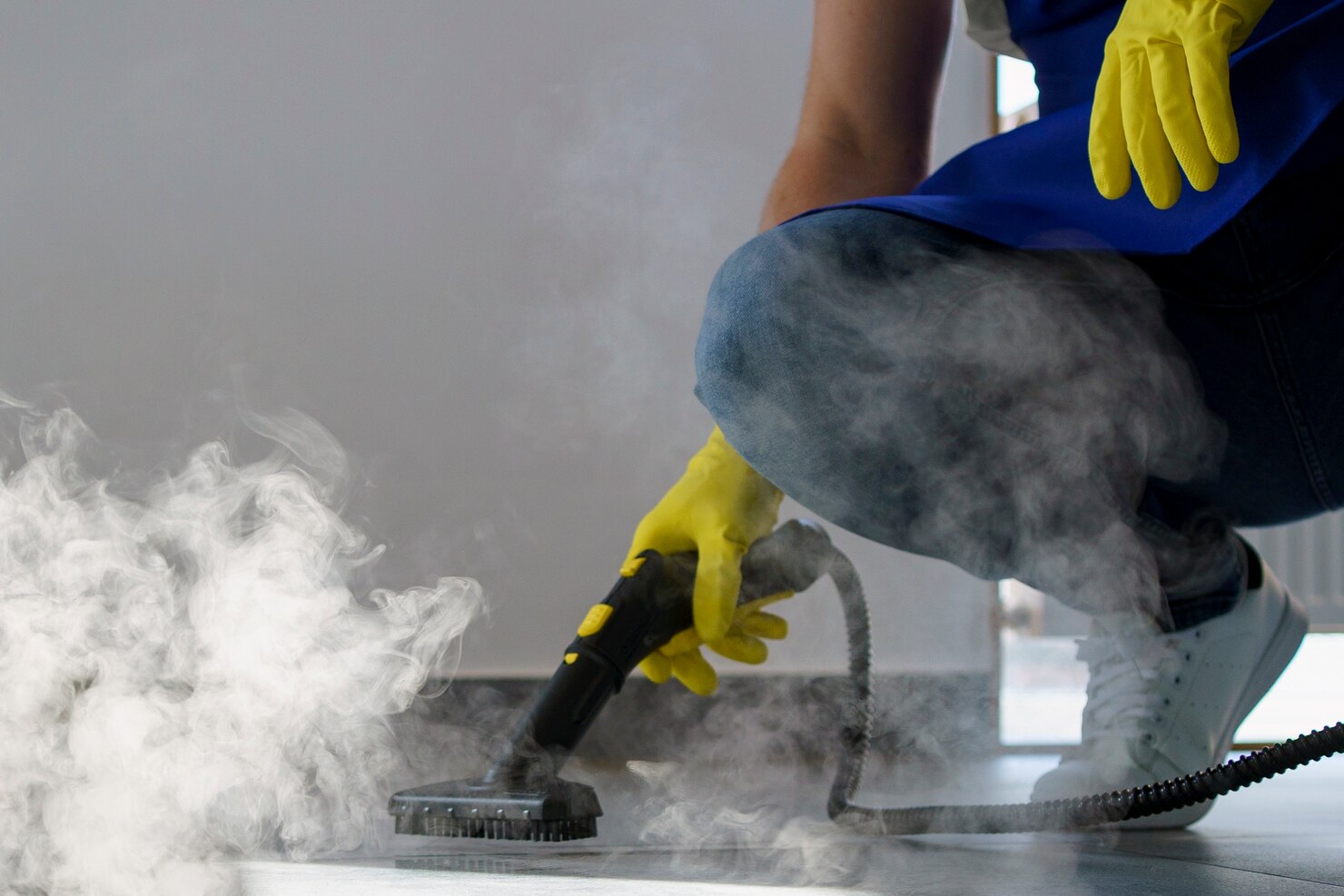 Clean Remove Location When to Choose Deep Cleaning in Westchester for Your Office